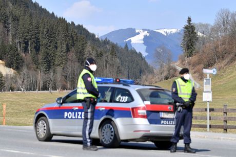 Austrija, policija