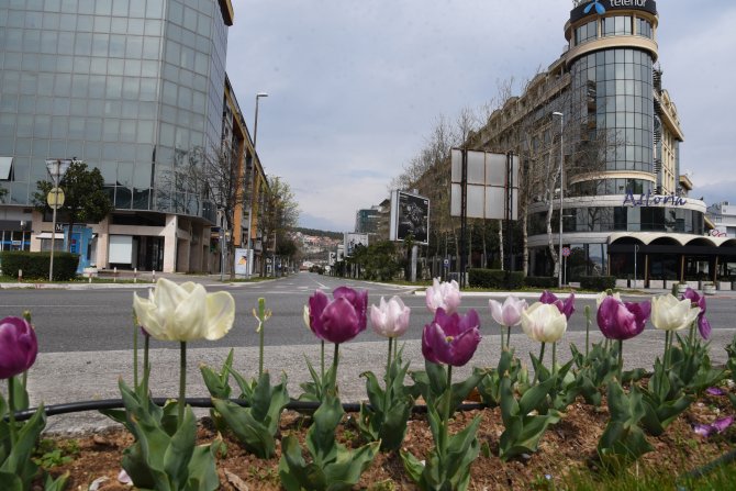 U Crnoj Gori će od 4. maja raditi prodavnice, frizeri, servisi, a od 1. juna unutrašnji prevoz