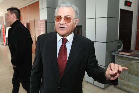 Milan Živadinović Milan Živadinović