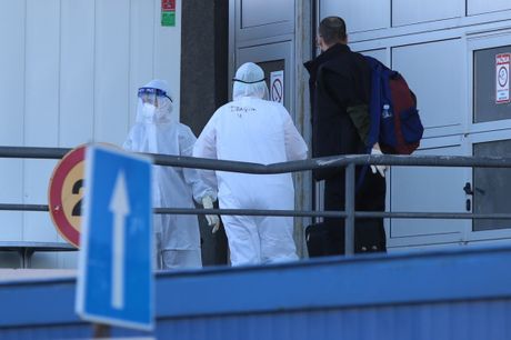 Beogradski Sajam, Prijem novozaraženih Beogradski Sajam, Prijem novozaraženih