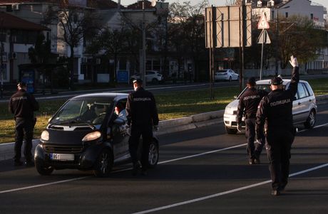 Policija, policijski čas