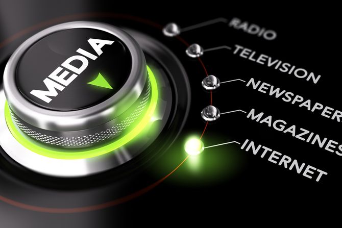 Društvene mreže, socijalni mediji, digitalni marketing Društvene mreže, socijalni mediji, digitalni marketing