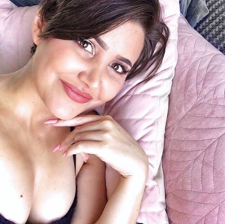 Nadja Bokodi Nadja Bokodi