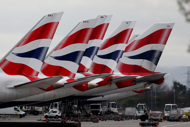 Heathrow airport, aerodrom Hitrou, London, Engleska Heathrow airport, aerodrom Hitrou, London, Engleska