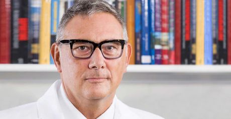 dr Milan Jovanović dr Milan Jovanović
