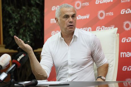 Zvezdan Terzić Zvezdan Terzić