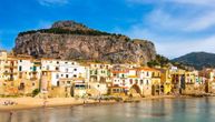 Najgušće naseljeno ostrvo ujedno je i površinski najveće na Mediteranu: Idealna destinacija tokom cele godine