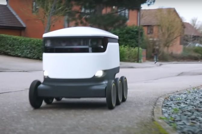 Robot Dostava