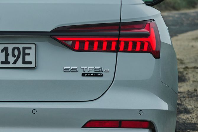 Audi A6 Avant 55 TFSI e quattro