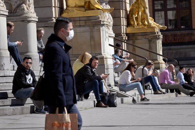 Stockholm, Švedska, korona virus, mere, kafici, centar