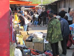 Robna pijaca "Aerodrom", buvlja pijaca, buvljak, Pančevo