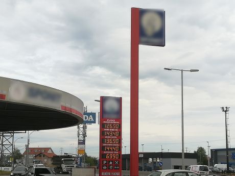 Benzinska pumpa Benzinska pumpa