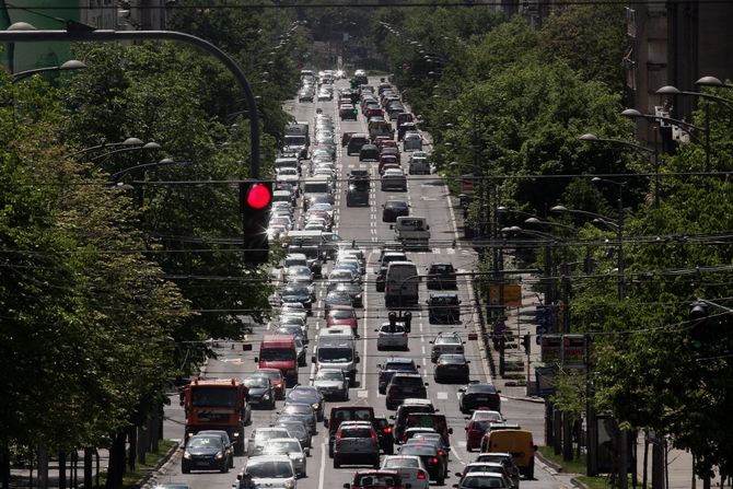 BEOGRAD MERE GUŽVA NA ULICAMA SAOBRAĆAJ GUŽVA