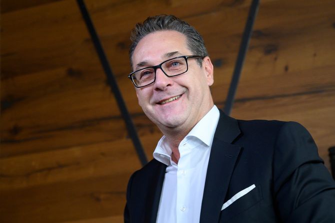 Heinz-Christian Strache, Hajnc-Kristijan Štrahe