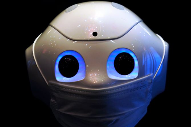 Robot Peper, Tokio, hotel, doček, gosti, koronavirus, humanoid robot Pepper Robot Peper, Tokio, hotel, doček, gosti, koronavirus, humanoid robot Pepper