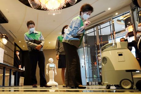 Robot u hotelu u Japanu
