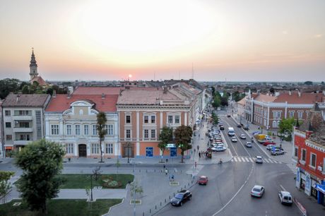 Vršac grad, panorama grada centar,