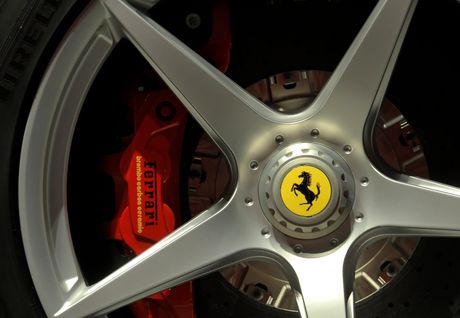 Ferrari, Ferari, logo, kompanija, točak Ferrari, Ferari, logo, kompanija, točak