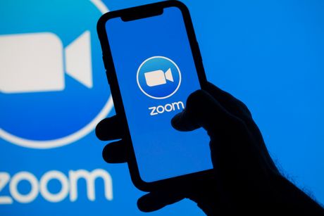 Zoom, Zum, aplikacija Zoom, Zum, aplikacija