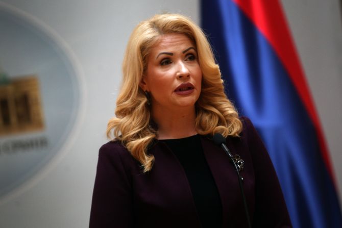 Sandra Božić, narodna poslanica Sandra Božić, narodna poslanica