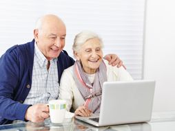 Penzioneri za kompjuterom, penzija