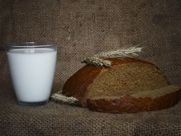 kefir i heljdino brašno