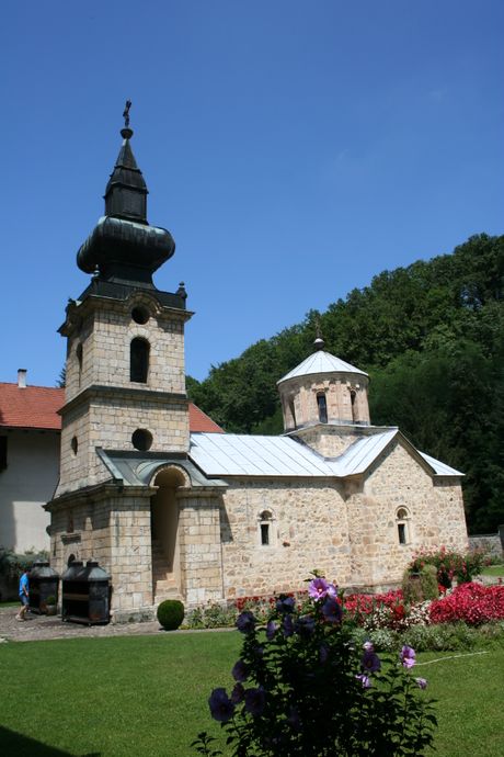 Manastir Tronoša Manastir Tronoša