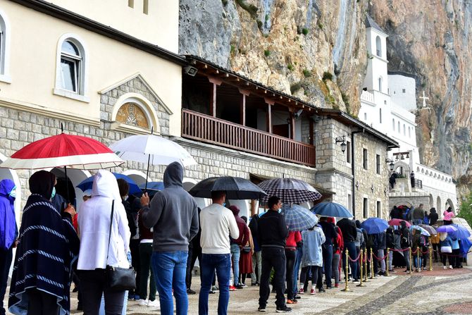 Ostrog, manastir Ostrog, Sveti Vasilije ostroški