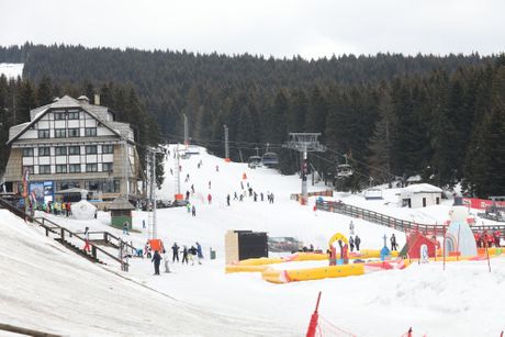 Planina kopaonik, zima, sneg Planina kopaonik, zima, sneg