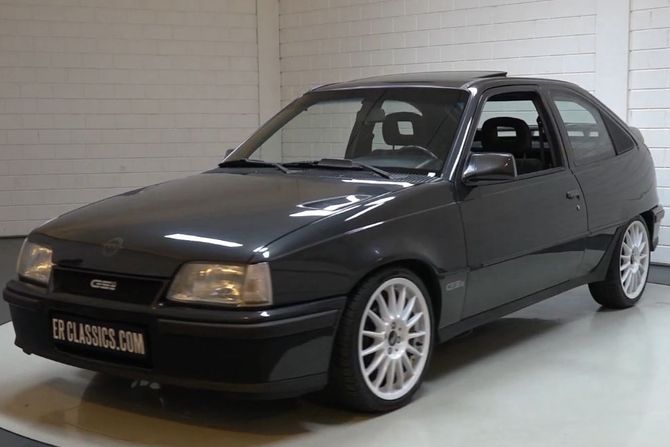 Opel Kadett GSI