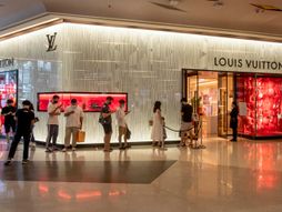 Od 4. jula polako se sve otvara u Velikoj Britaniji