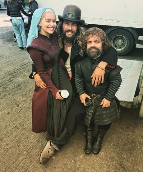 piter dinkledž, džejson momoa piter dinkledž, džejson momoa