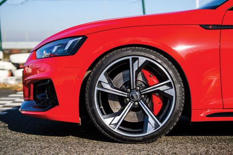 Audi RS 5 Sportback 2.9 TFSI quattro Audi RS 5 Sportback 2.9 TFSI quattro