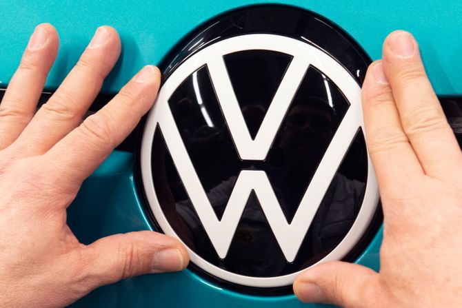 Volkswagen, Folksvagen, kola, auto, fabrika, kompanija, logo