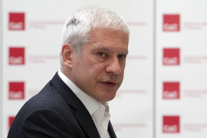 IZBORI KOALICIJA NOVA PAVLE GRBOVIĆ, BORIS TADIĆ, ARIS MOVESIJAN IZBORI KOALICIJA NOVA PAVLE GRBOVIĆ, BORIS TADIĆ, ARIS MOVESIJAN