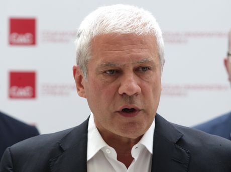 IZBORI KOALICIJA NOVA PAVLE GRBOVIĆ, BORIS TADIĆ, ARIS MOVESIJAN IZBORI KOALICIJA NOVA PAVLE GRBOVIĆ, BORIS TADIĆ, ARIS MOVESIJAN
