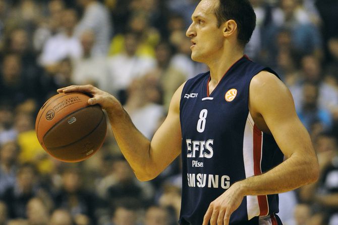 Igor Rakočević Efes Pilsen