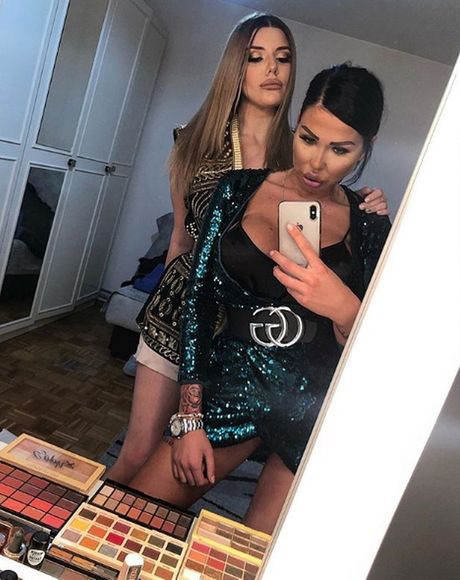 Tijana Ajfon, Sofija Gačić Tijana Ajfon, Sofija Gačić
