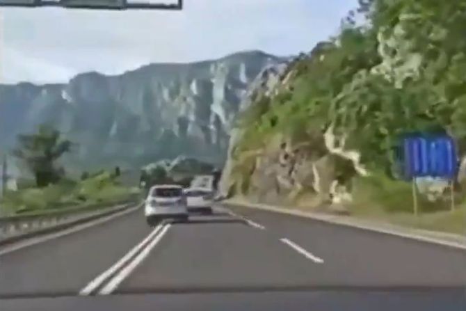 Preticanje Dupla puna Preticanje Dupla puna