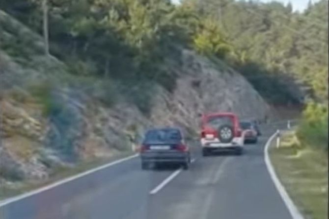 Preticanje, Agredivna vožnja Preticanje, Agredivna vožnja