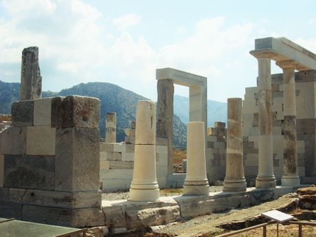 Delos Delos