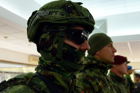 VULIN PREZENTACIJA UNIFORME VULIN PREZENTACIJA UNIFORME