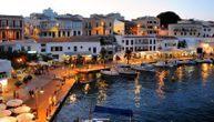Srednjovekovni gradovi, palate i fenomenalne plaže na ostrvima u Sredozemnom moru