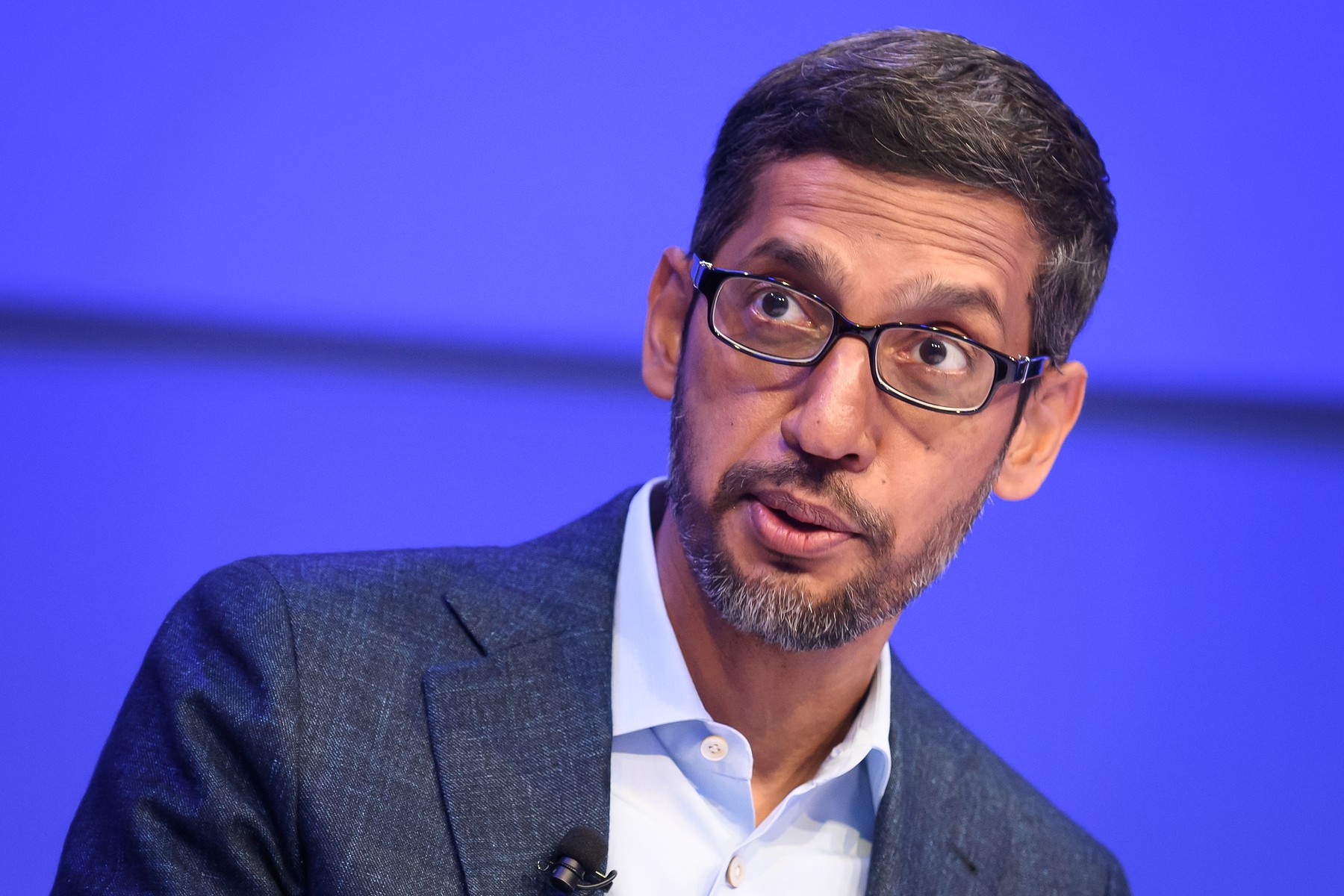 Direktor kompanije Google izašao na binu, a stotine studenata odmah napustilo salu