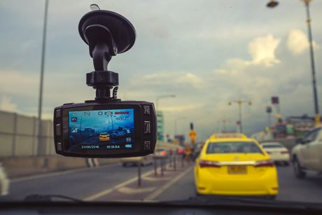 Auto kamera, autoput, automobil, kamera Auto kamera, autoput, automobil, kamera