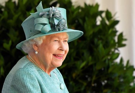 Kraljica Elizabeta II, Queen Elizabeth II Kraljica Elizabeta II, Queen Elizabeth II