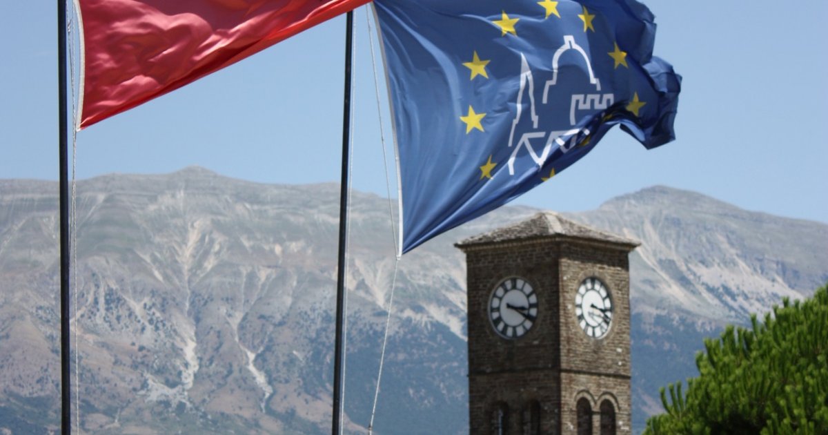 ЕС одобрил 21 млн евро помощи Албании для укрепления армии
