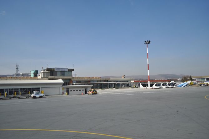 Aerodrom Adem Jashari Priština