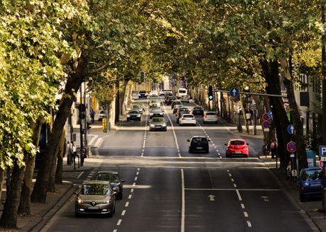 Saobraćaj, Automobili, Ulica