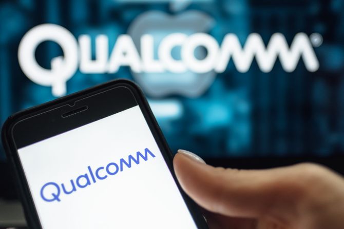 Qualcomm, kompanija, logo, bežična telekomunikacija, pametni telefon Qualcomm, kompanija, logo, bežična telekomunikacija, pametni telefon